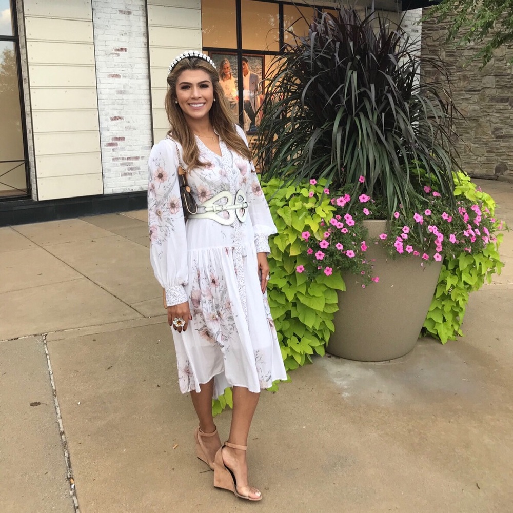 Let’s be friends! Connect on IG @arielsadambekaln